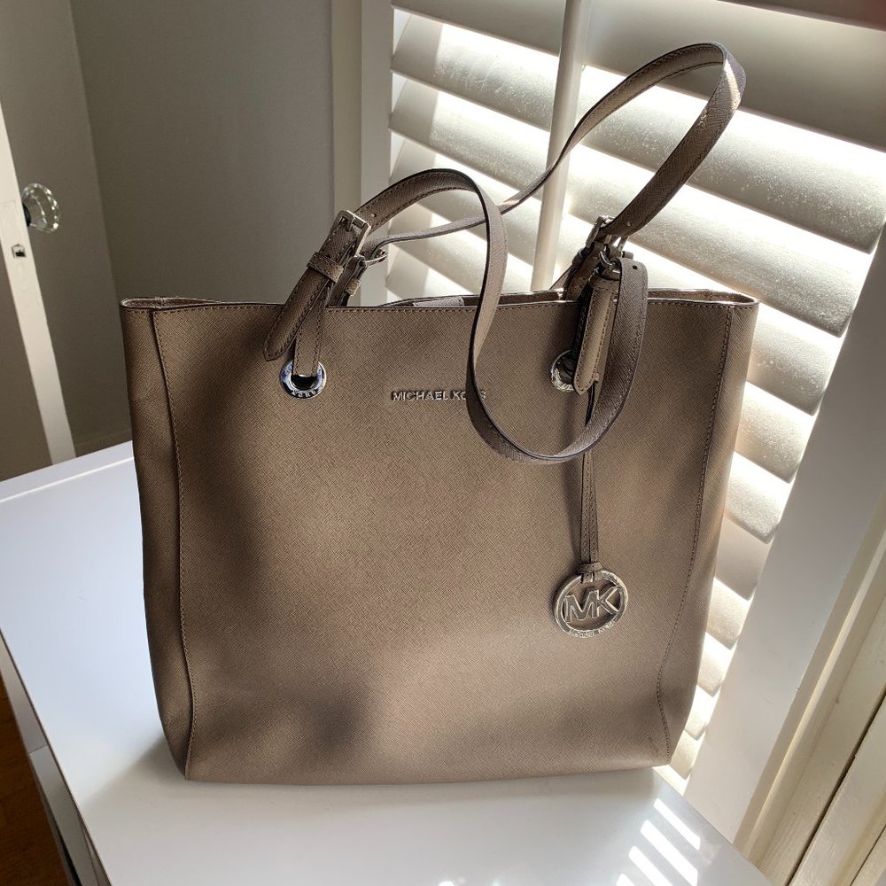 Michael Kors large tote